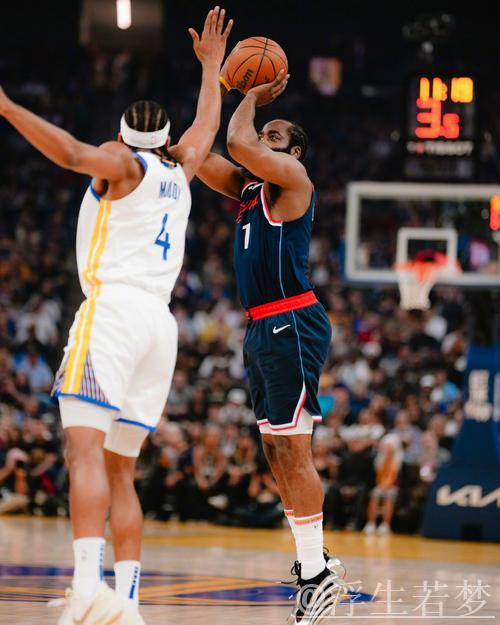 米切尔砍24+12 哈登24+8 骑士主场力挫快船 米切尔砍24+12 哈登24+8 骑士主场力挫快船